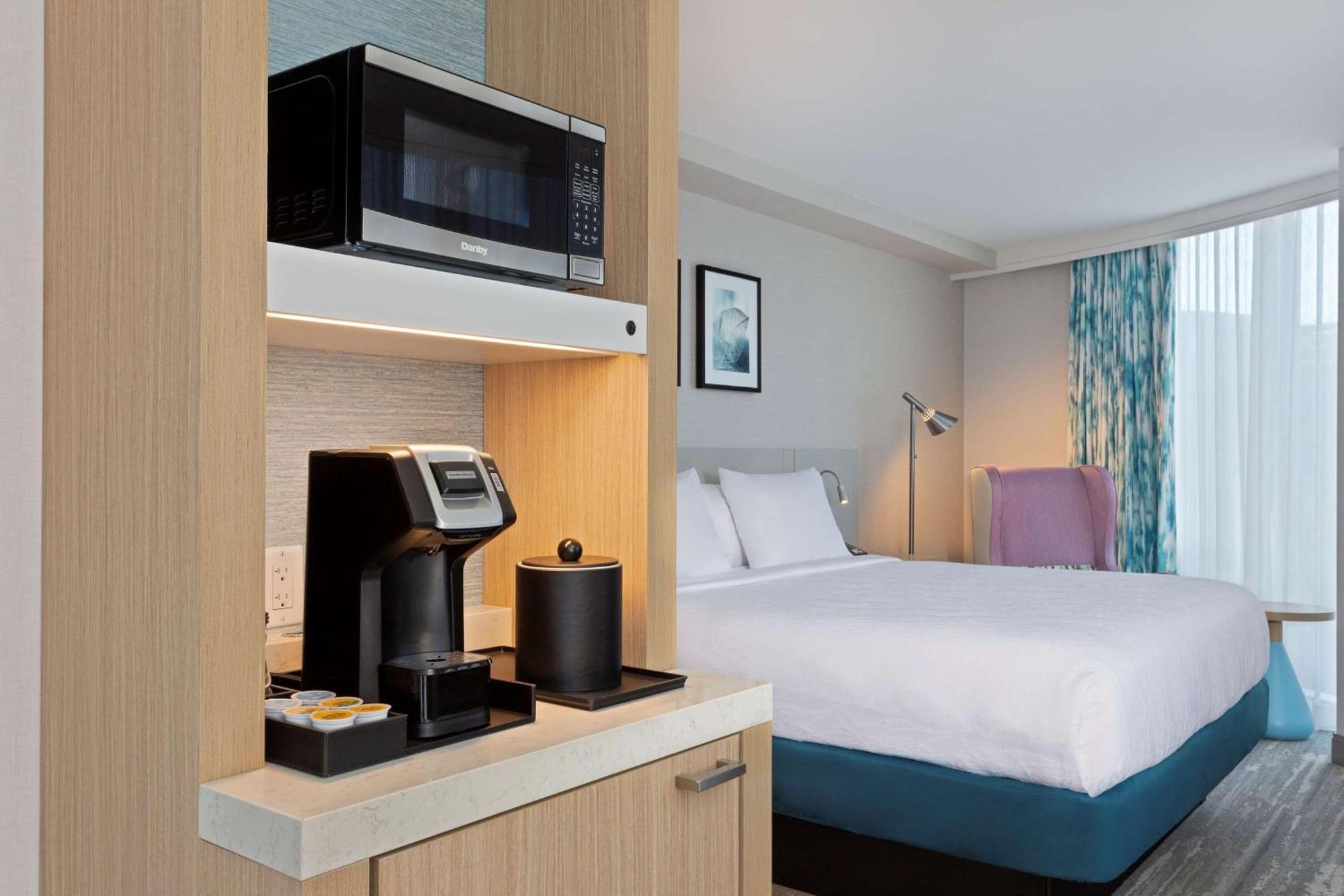 Hilton Garden Inn Boston Brookline, Ma Exterior foto