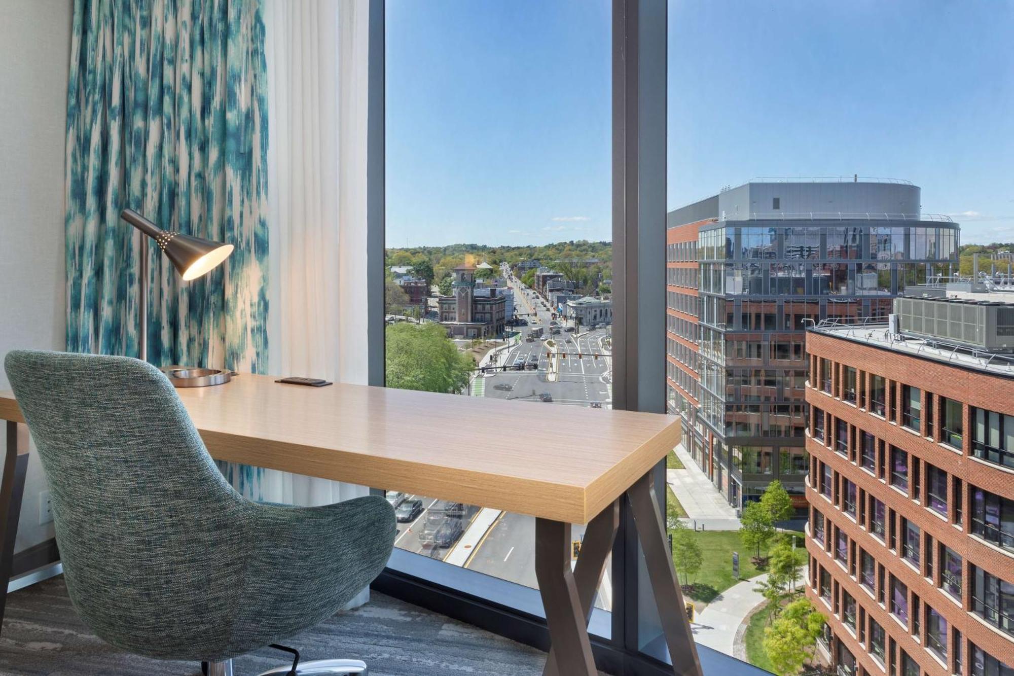 Hilton Garden Inn Boston Brookline, Ma Exterior foto