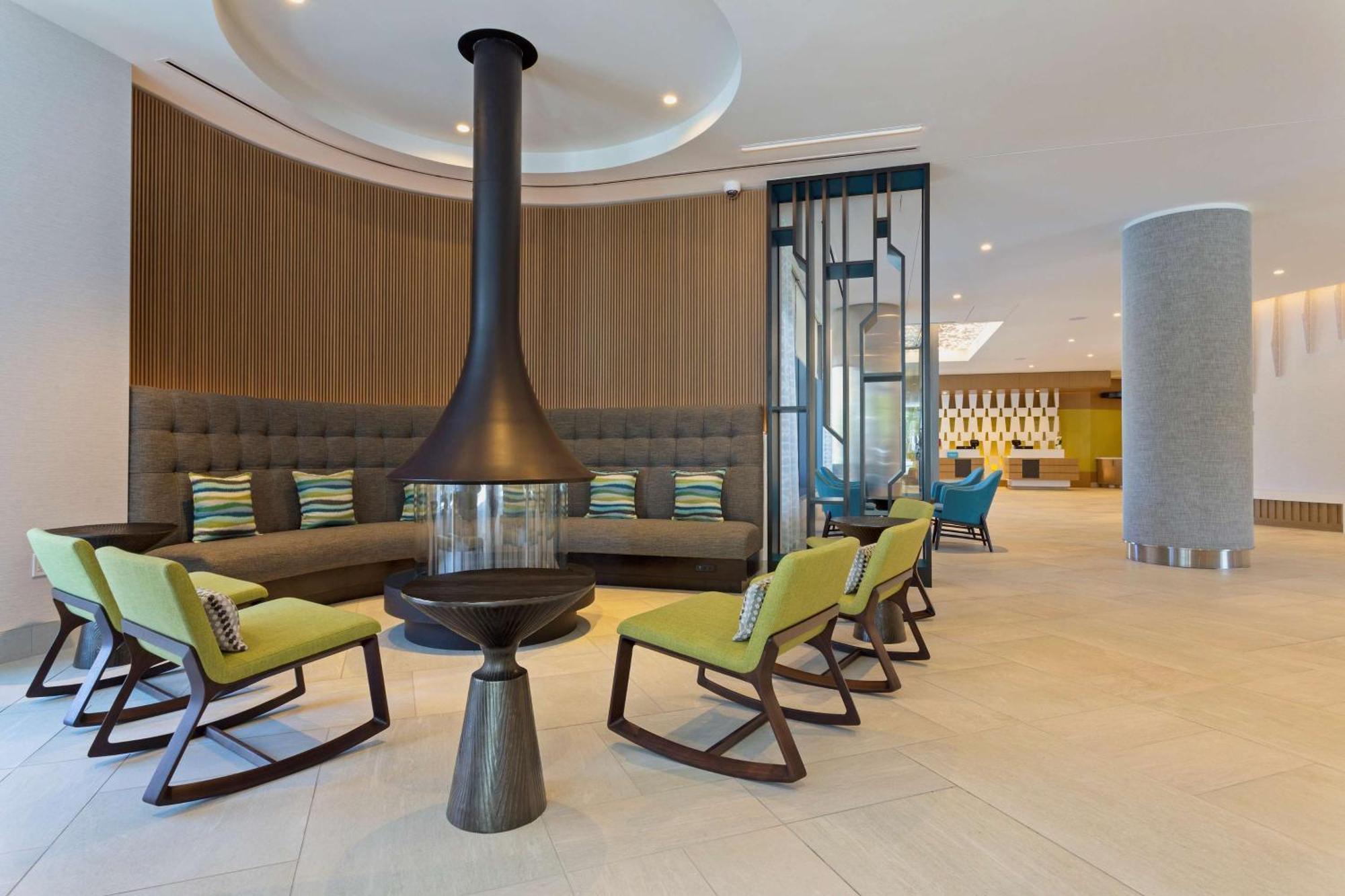 Hilton Garden Inn Boston Brookline, Ma Exterior foto